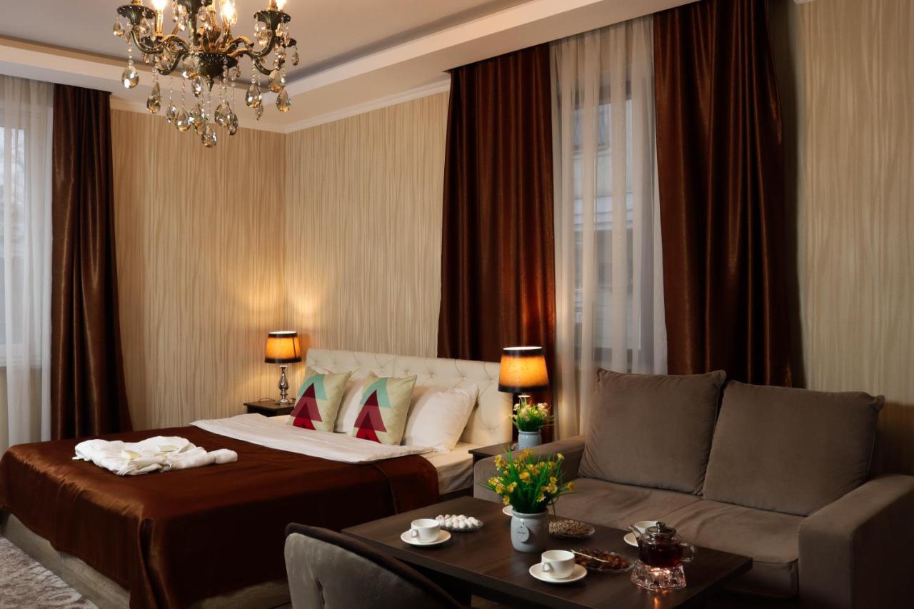 De'Mar Hotel Bisjkek Eksteriør billede